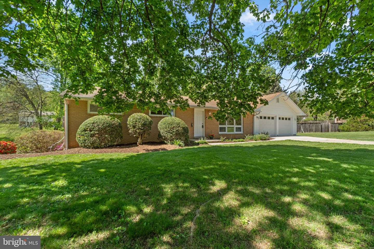 10770 W Crestview Lane photo 3