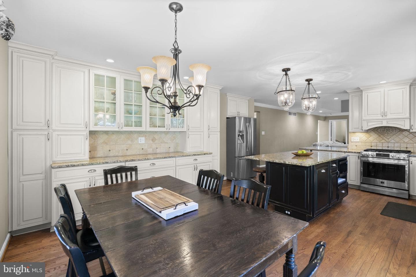 2877 Thornbrook Road photo 11