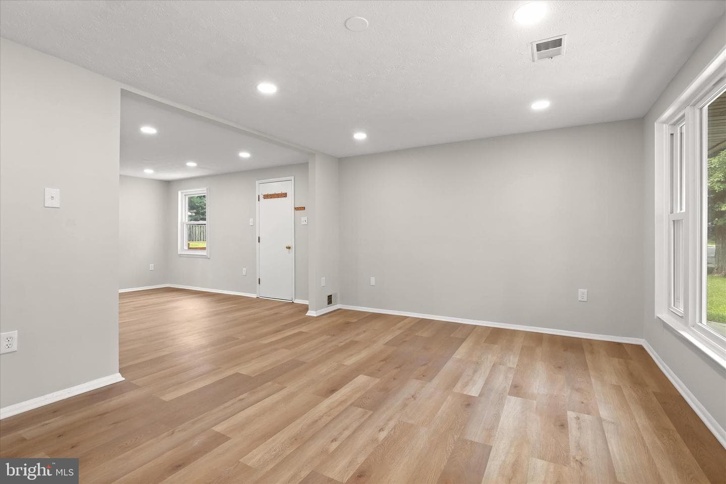9266 Crazyquilt Court photo 9