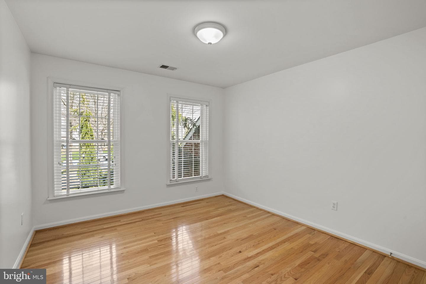 4520 Tulip Way photo 35