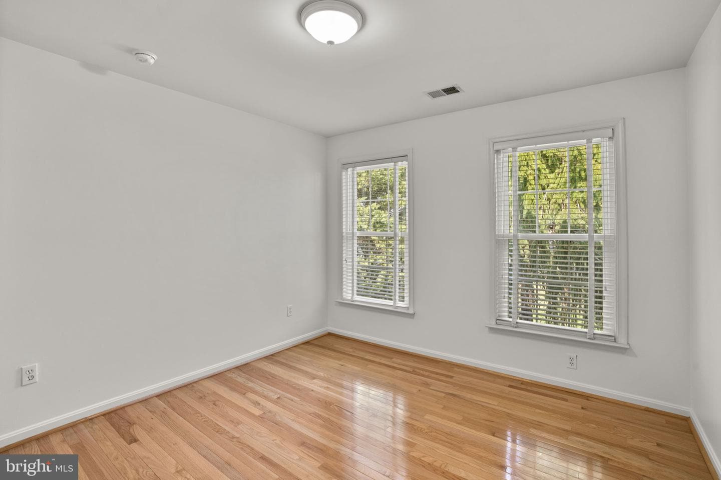 4520 Tulip Way photo 36