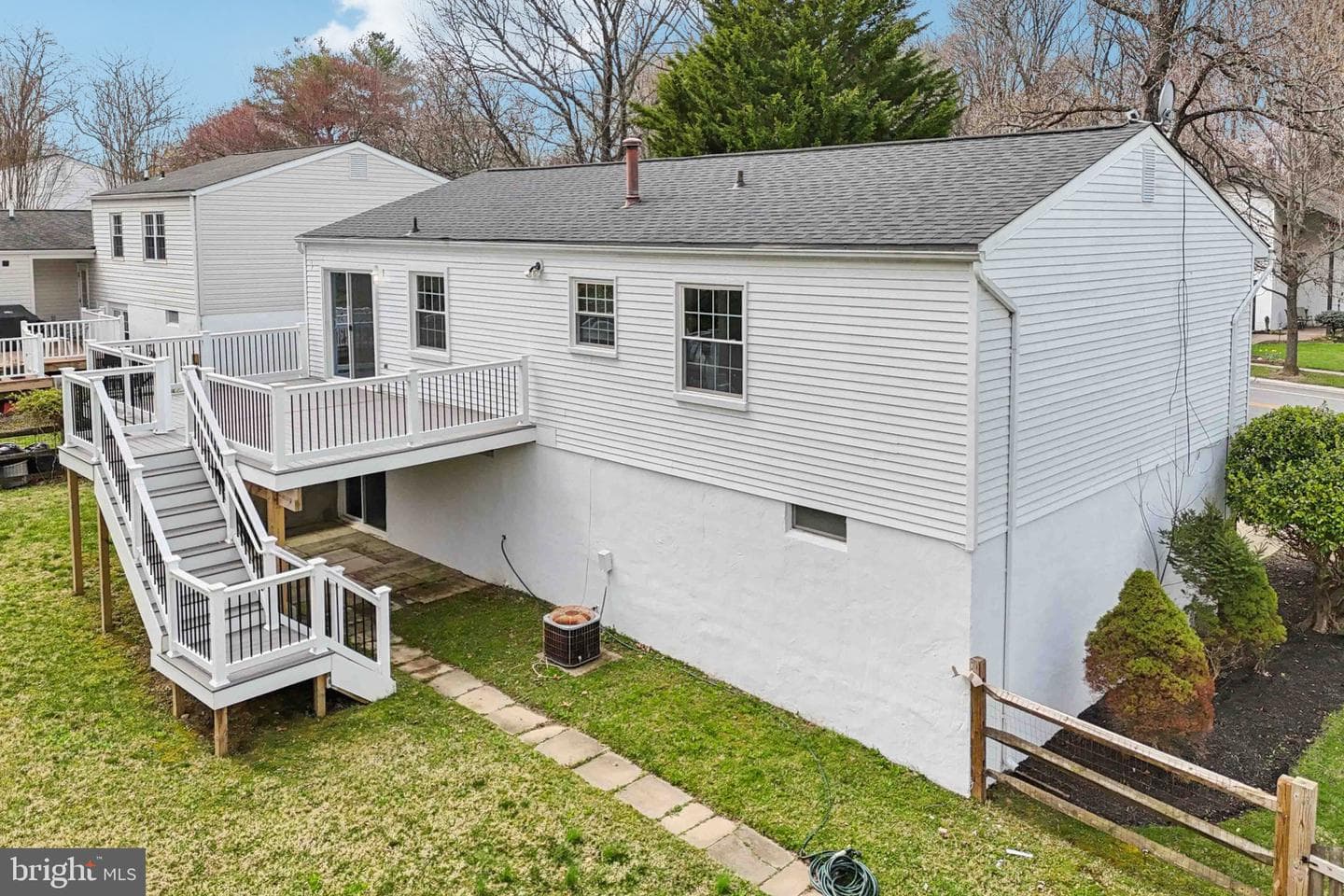 5415 Thunder Hill Road photo 36