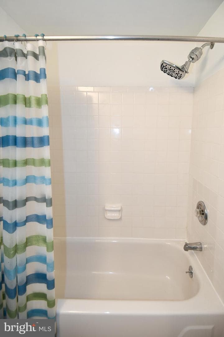 5768 Yellowrose Court photo 21