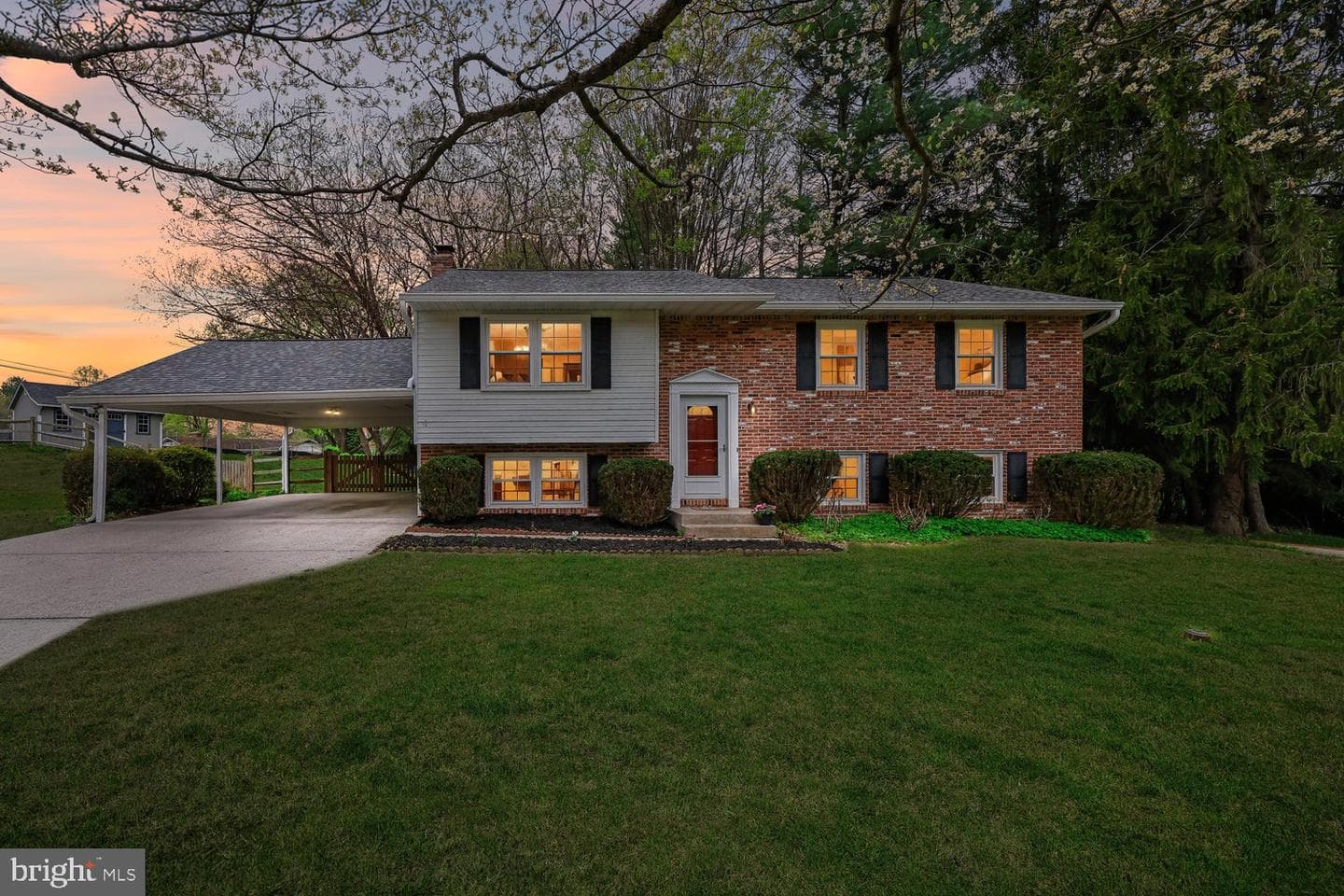 3444 Walker Drive photo 3