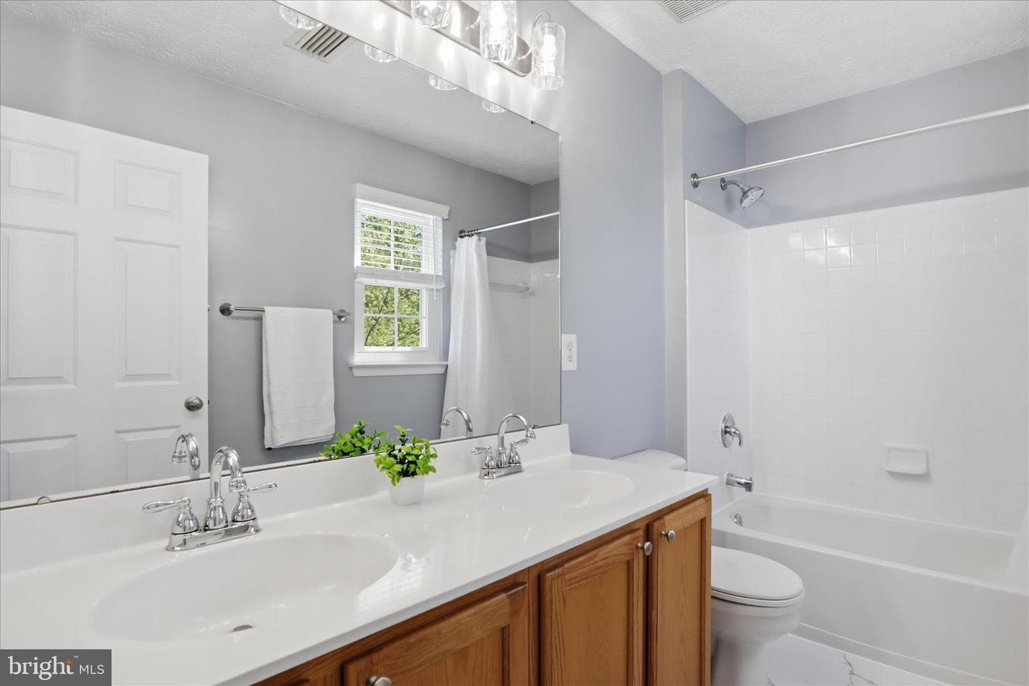 6517 Abel Street photo 26