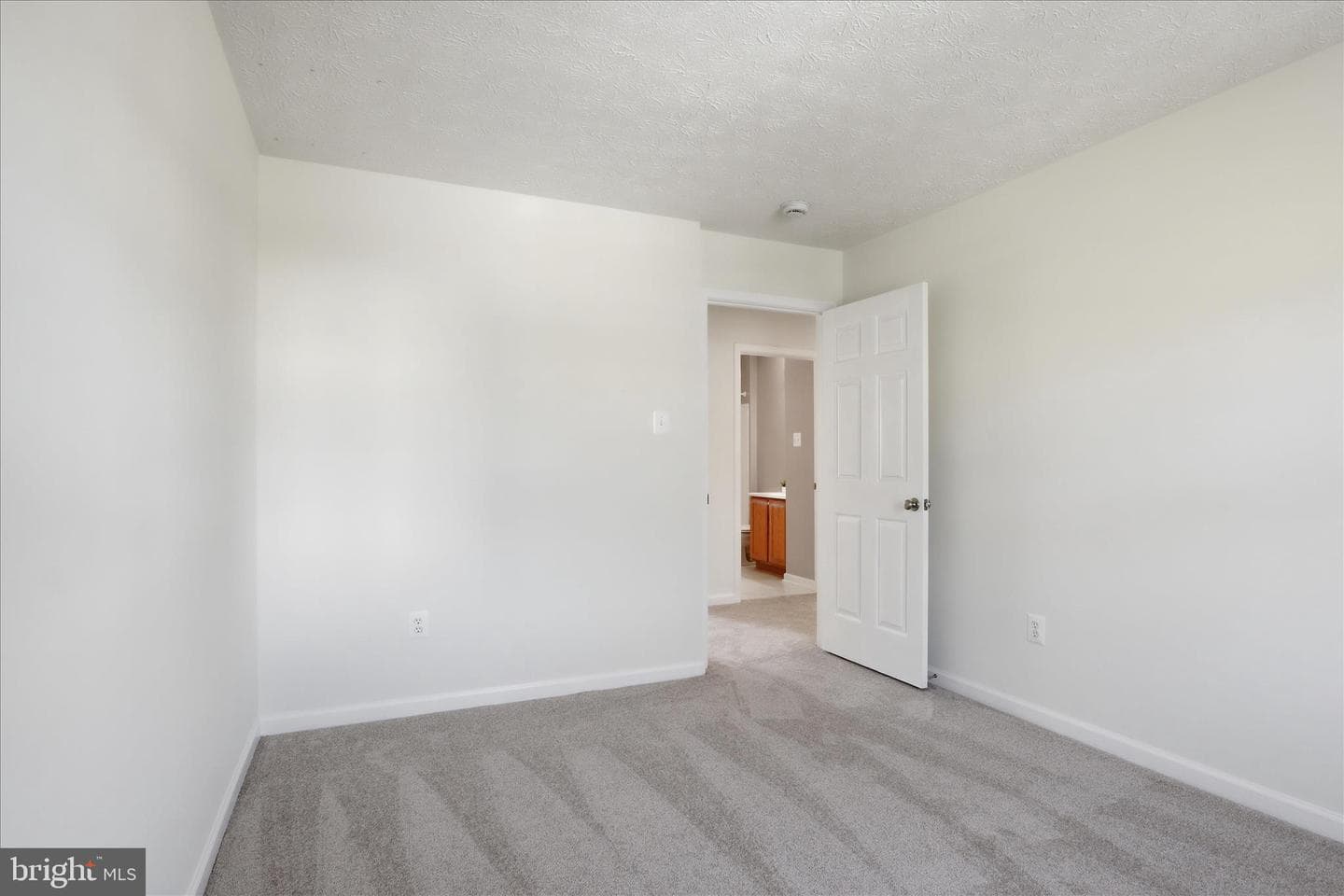 6517 Abel Street photo 32