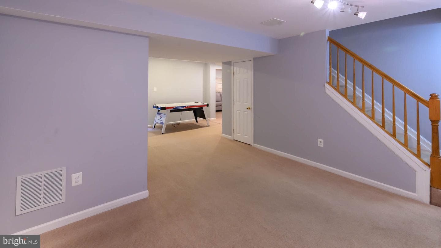 8675 Wheatfield Way photo 57