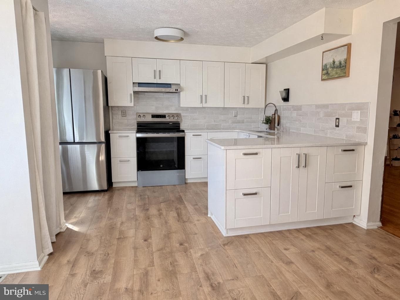 9214 Pirates Cove photo 4