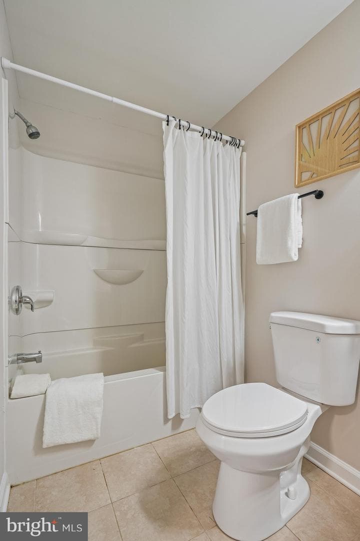 9955 Guilford Road photo 24
