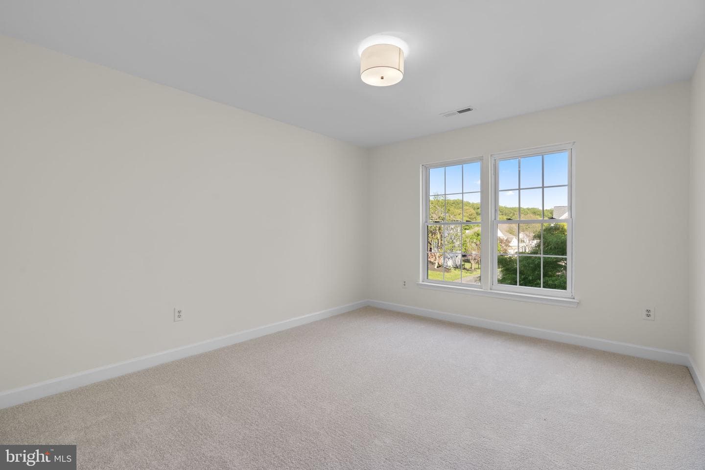5248 Grovemont Drive photo 38