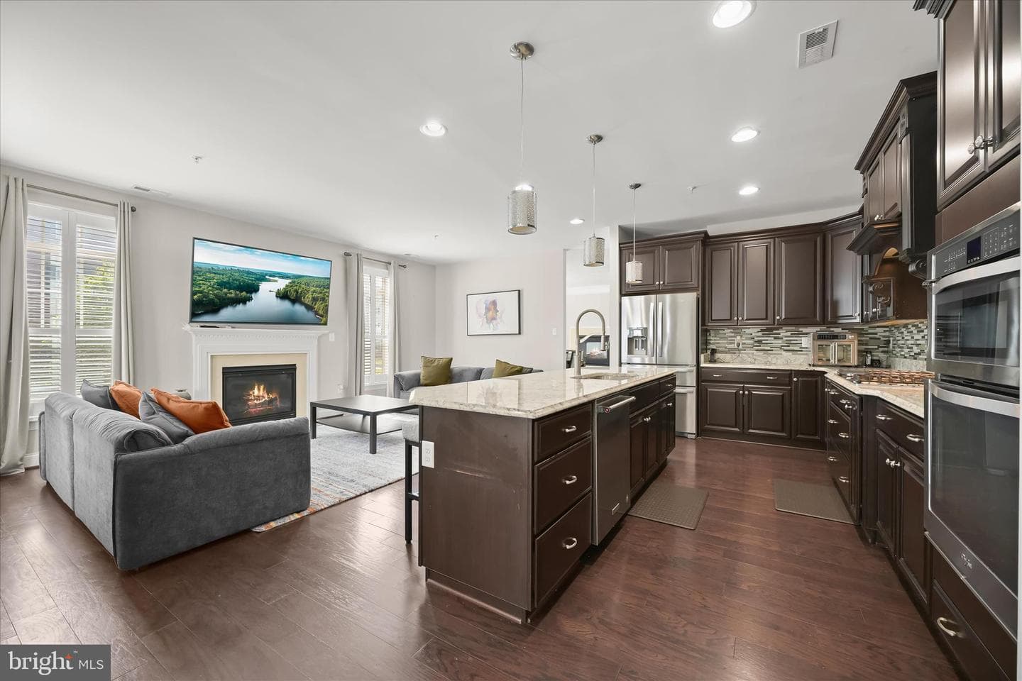 11295 Market Street photo 2