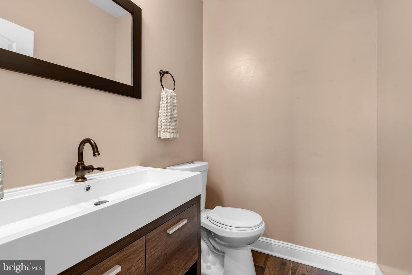 9316 All Saints Road photo 16