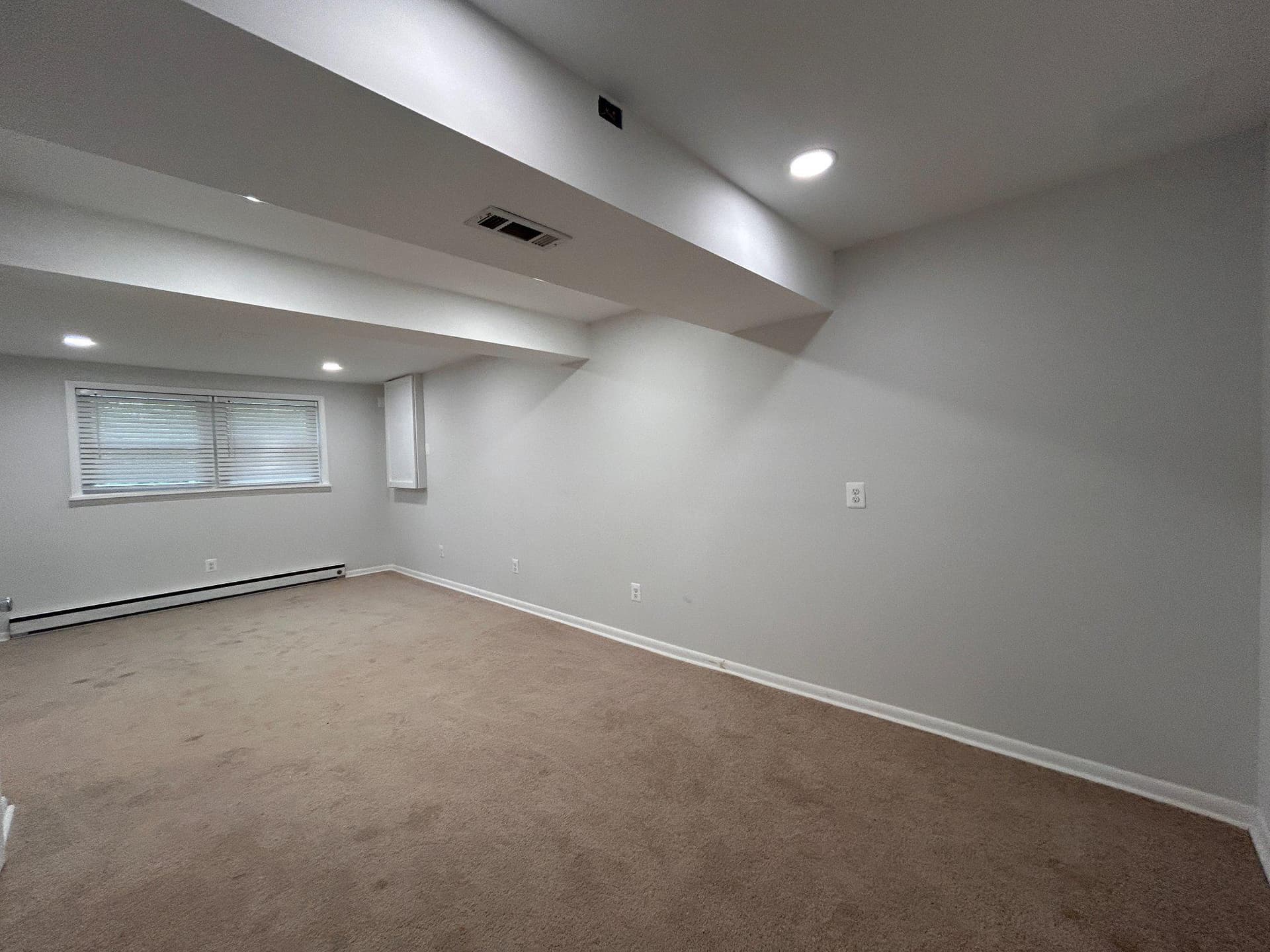 5467 Bluecoat Lane photo 11