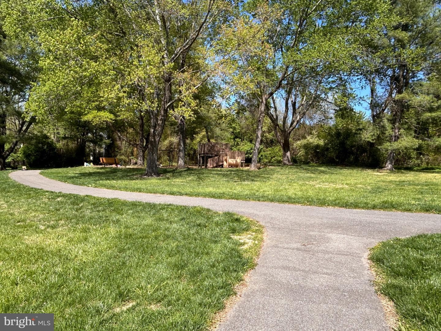5467 Bluecoat Lane photo 24