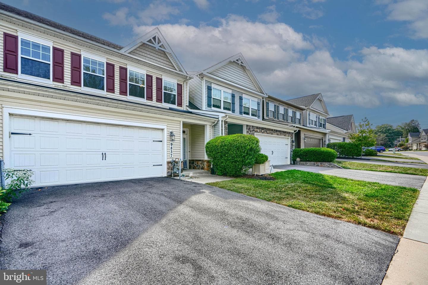 9837 Wilderness Lane photo 3