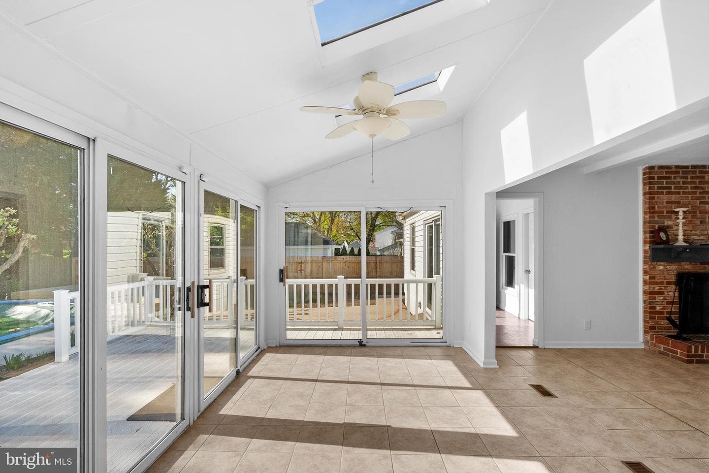 5637 High Tor Hill photo 9