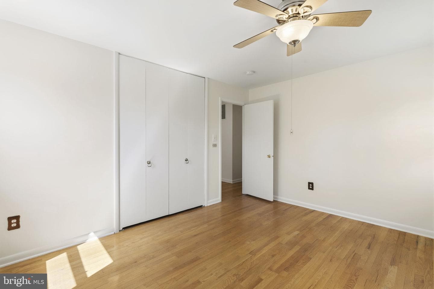 9827 Robinson Boulevard photo 14