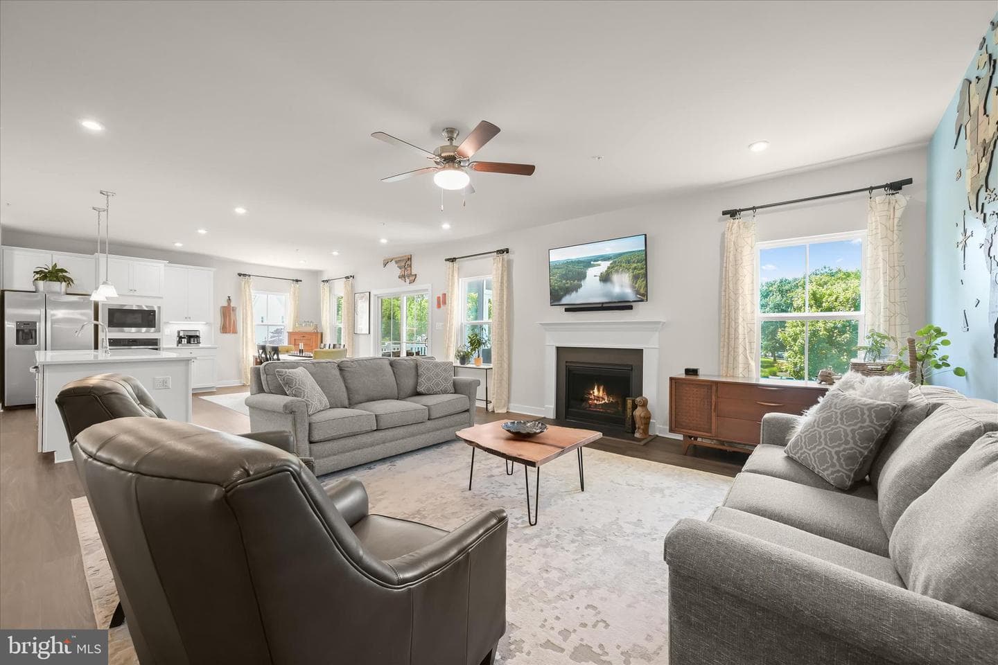 5441 Arnolds Court photo 4
