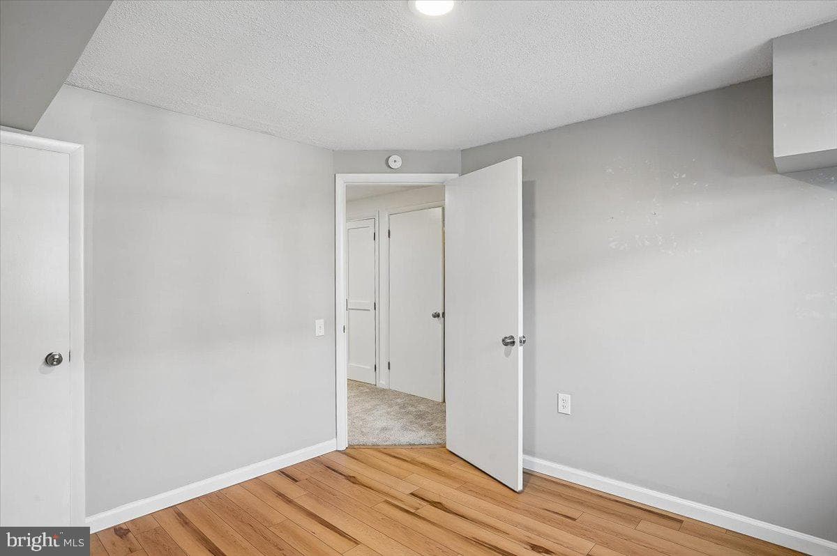 9329 Kendal Circle photo 24
