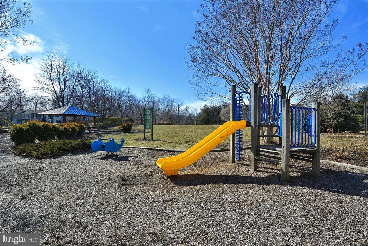 9329 Kendal Circle photo 37
