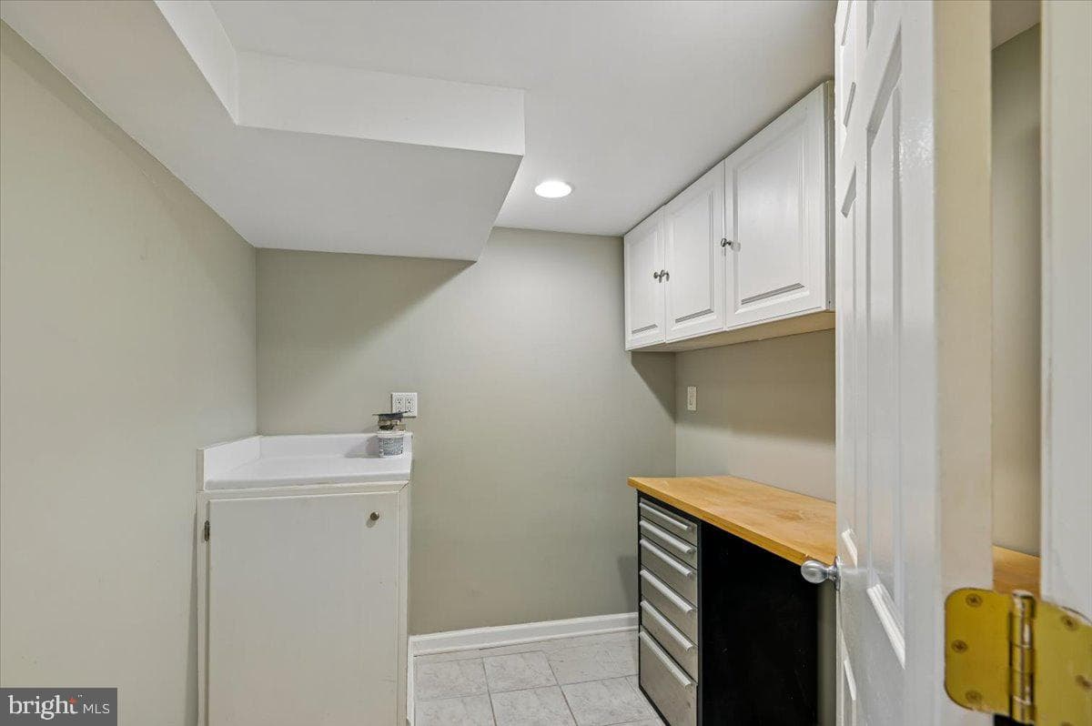 10121 Colonial Drive photo 25