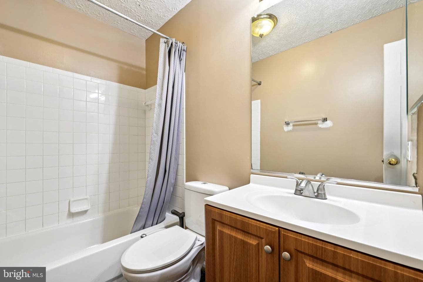 9608 Norfolk Avenue photo 10
