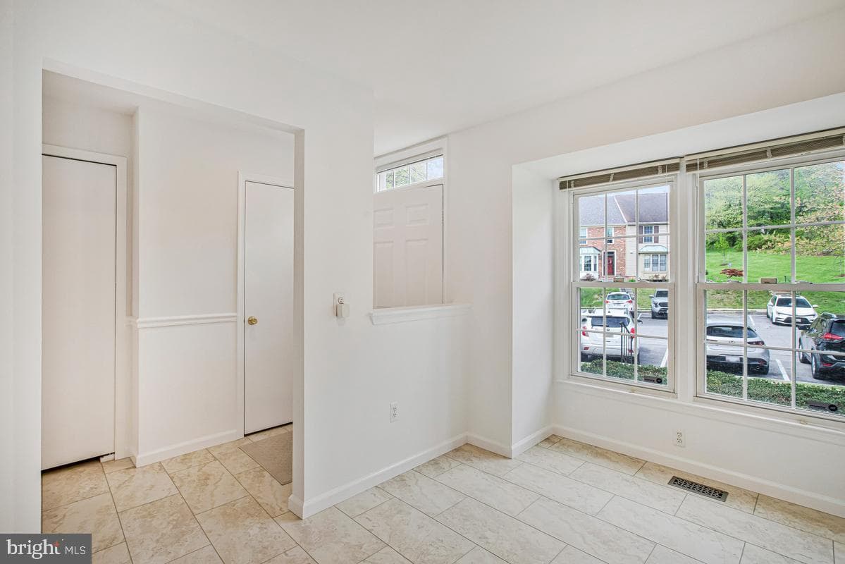 8800 Birchwood Way photo 10
