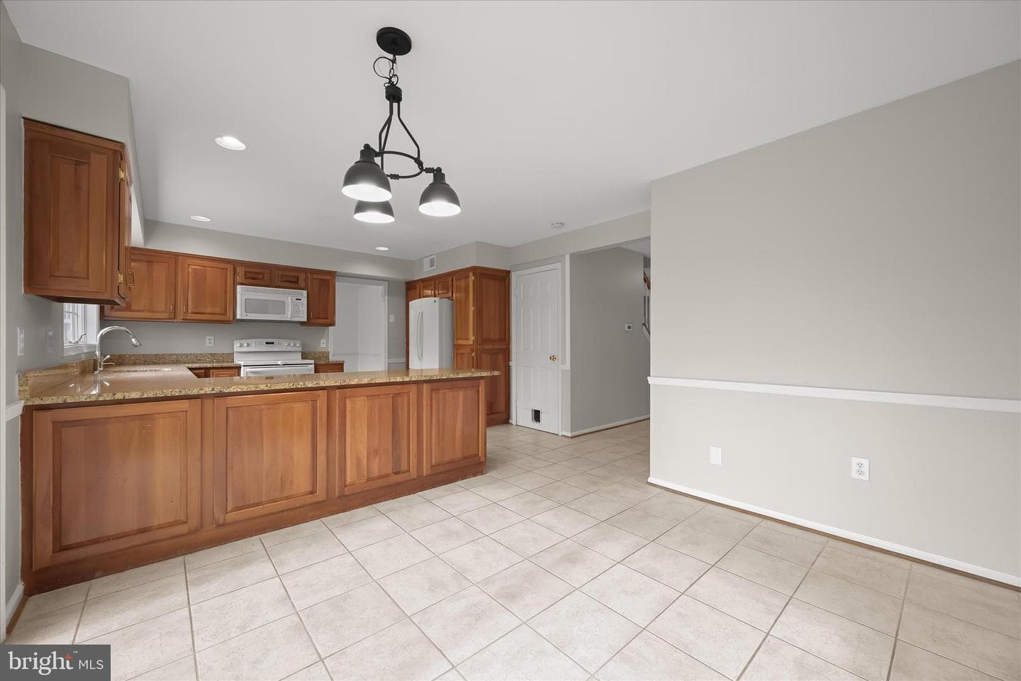 10428 Schoolmaster Place photo 27
