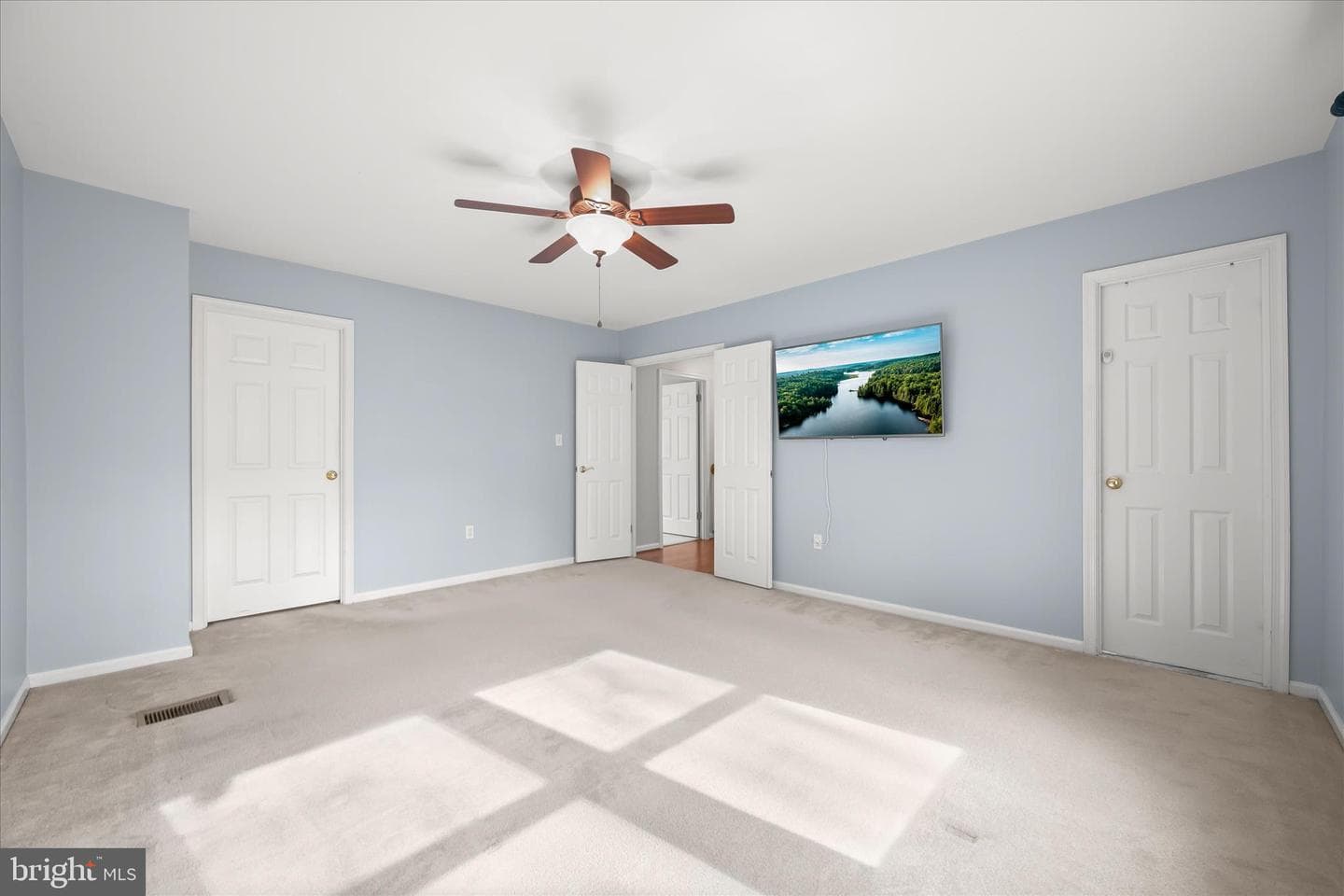 10428 Schoolmaster Place photo 34