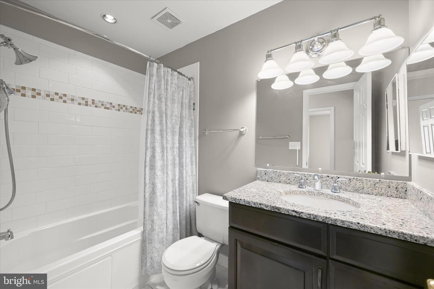 10428 Schoolmaster Place photo 39