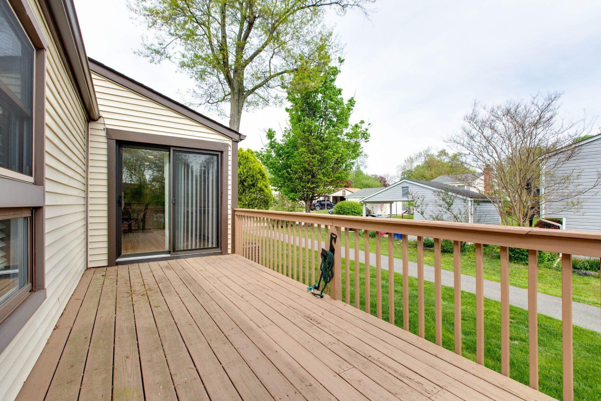 6668 Buckstone Court photo 44