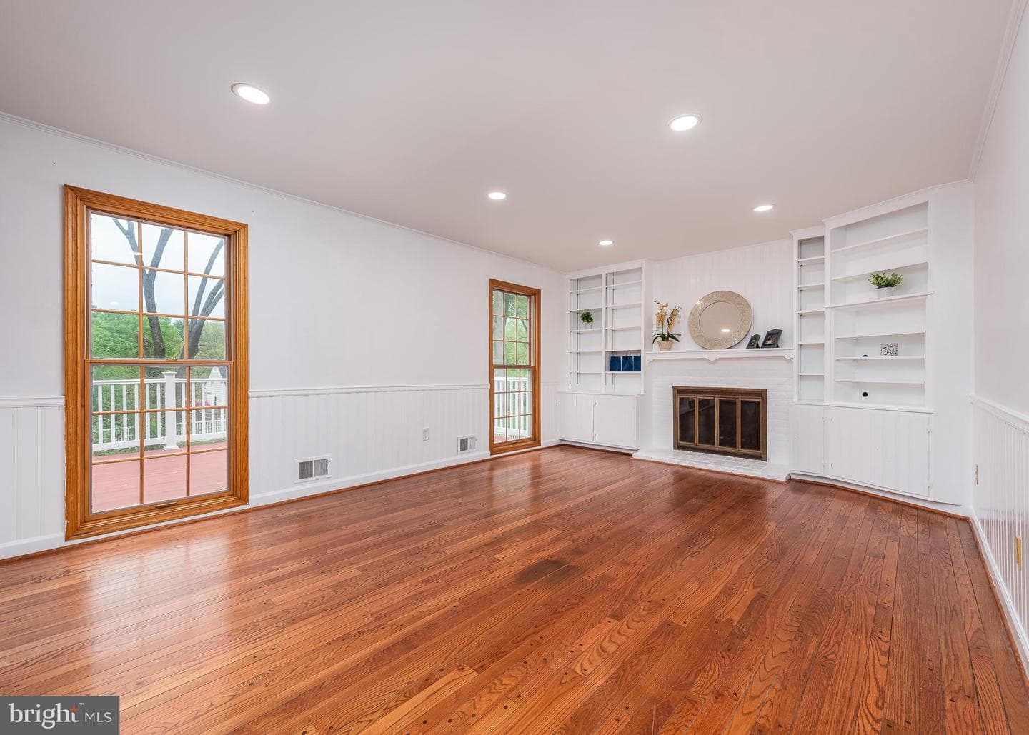 4945 W Running Brook Road photo 9
