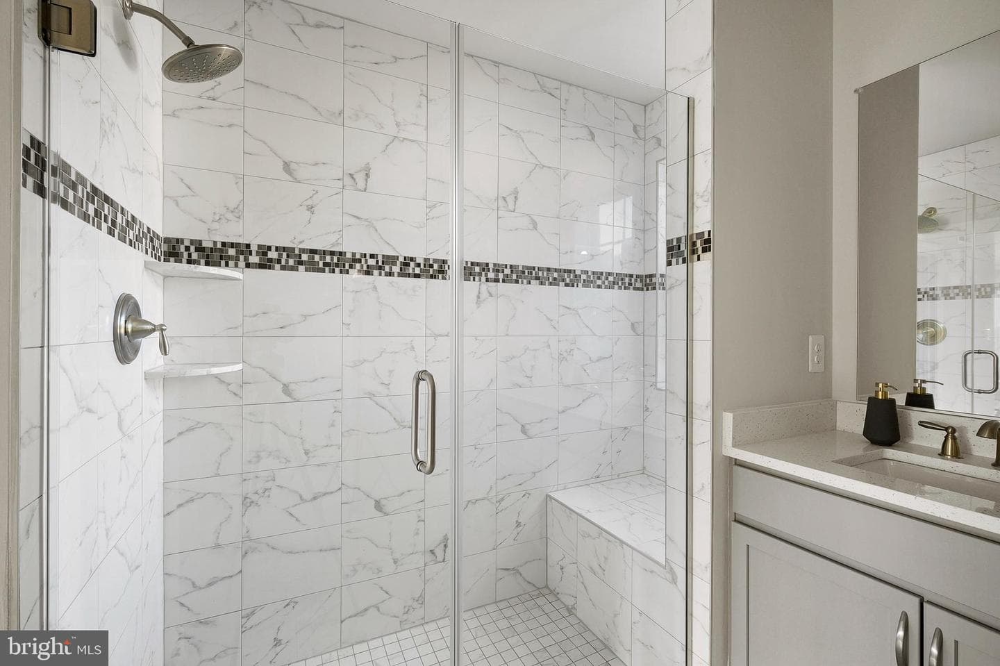 10417 Leslie Drive photo 21
