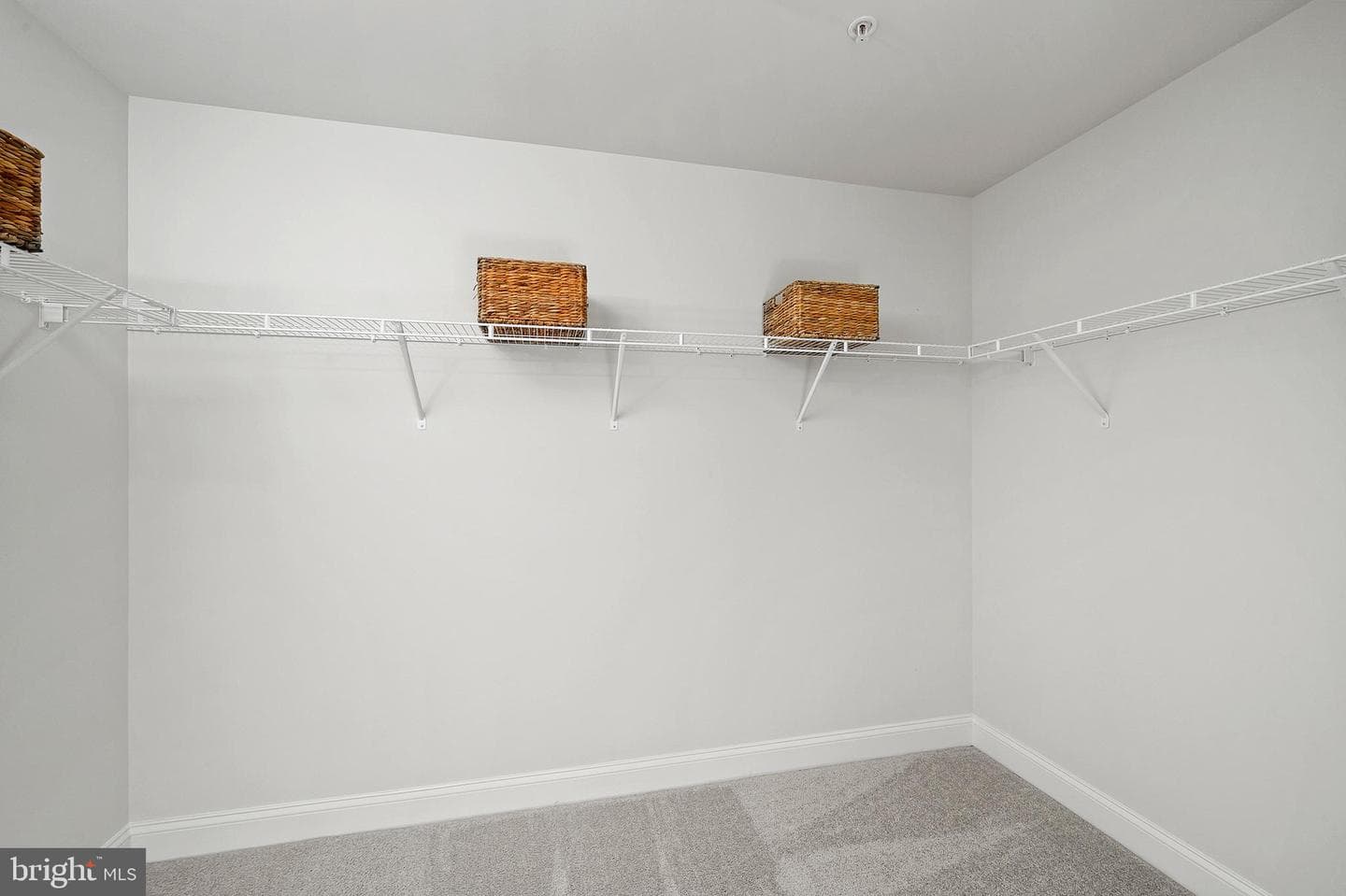 10417 Leslie Drive photo 22