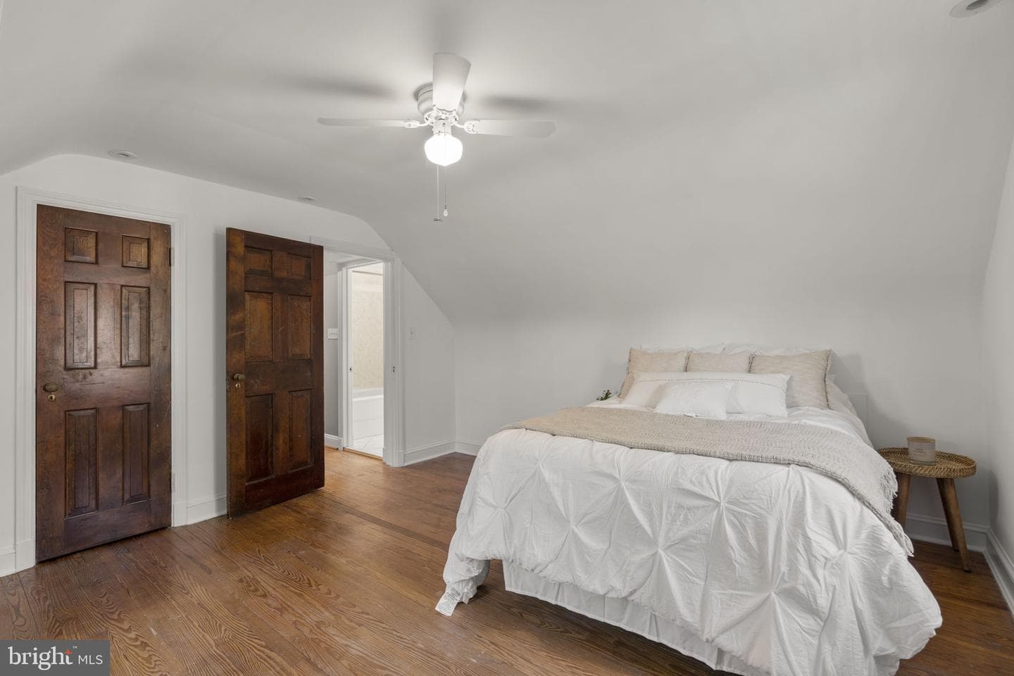 4356 Columbia Road photo 24