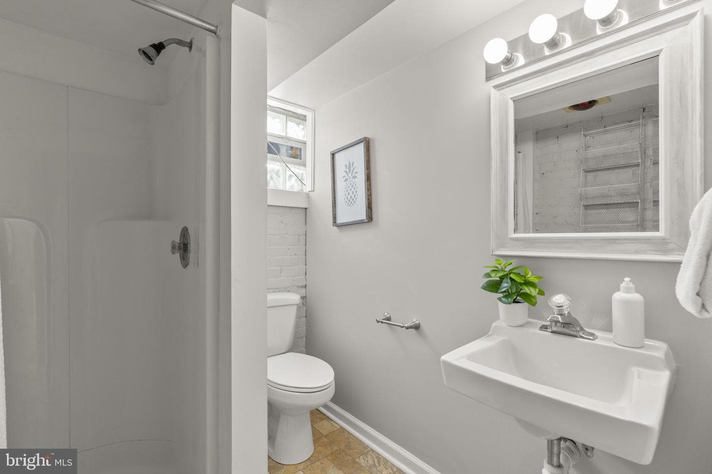 4356 Columbia Road photo 29