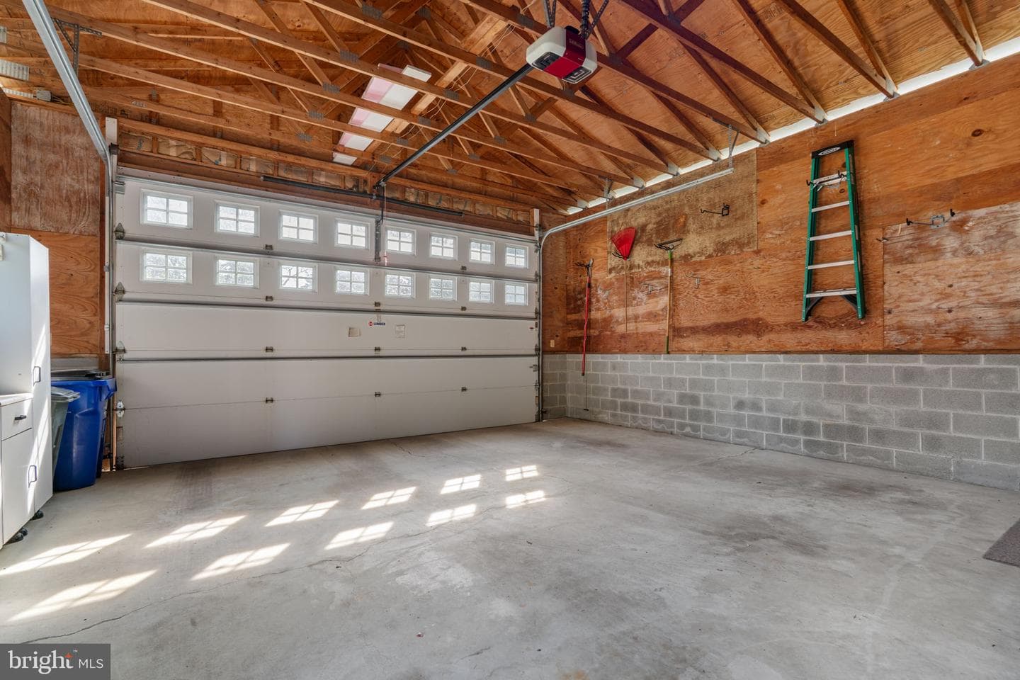 4356 Columbia Road photo 32