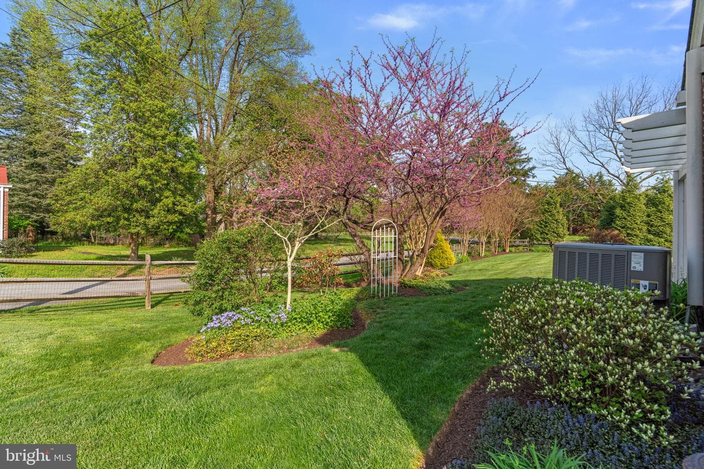 4356 Columbia Road photo 42