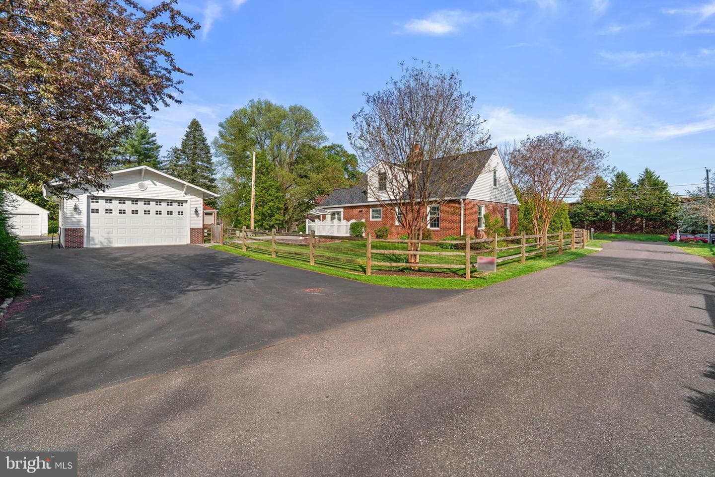 4356 Columbia Road photo 43