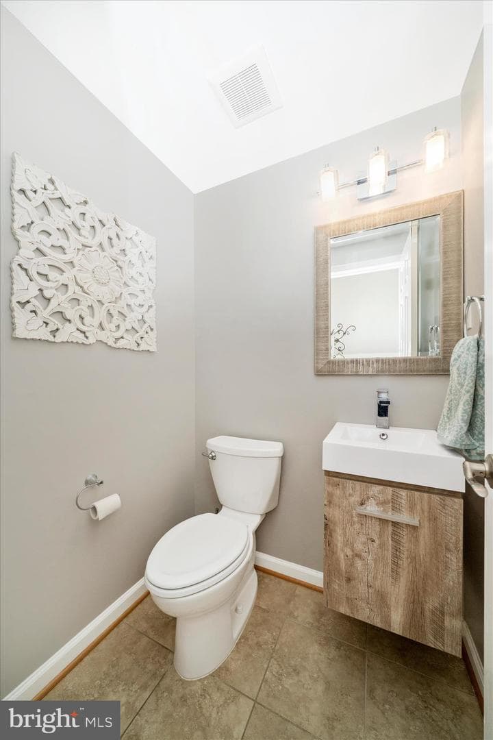 10718 Moosberger Court photo 36