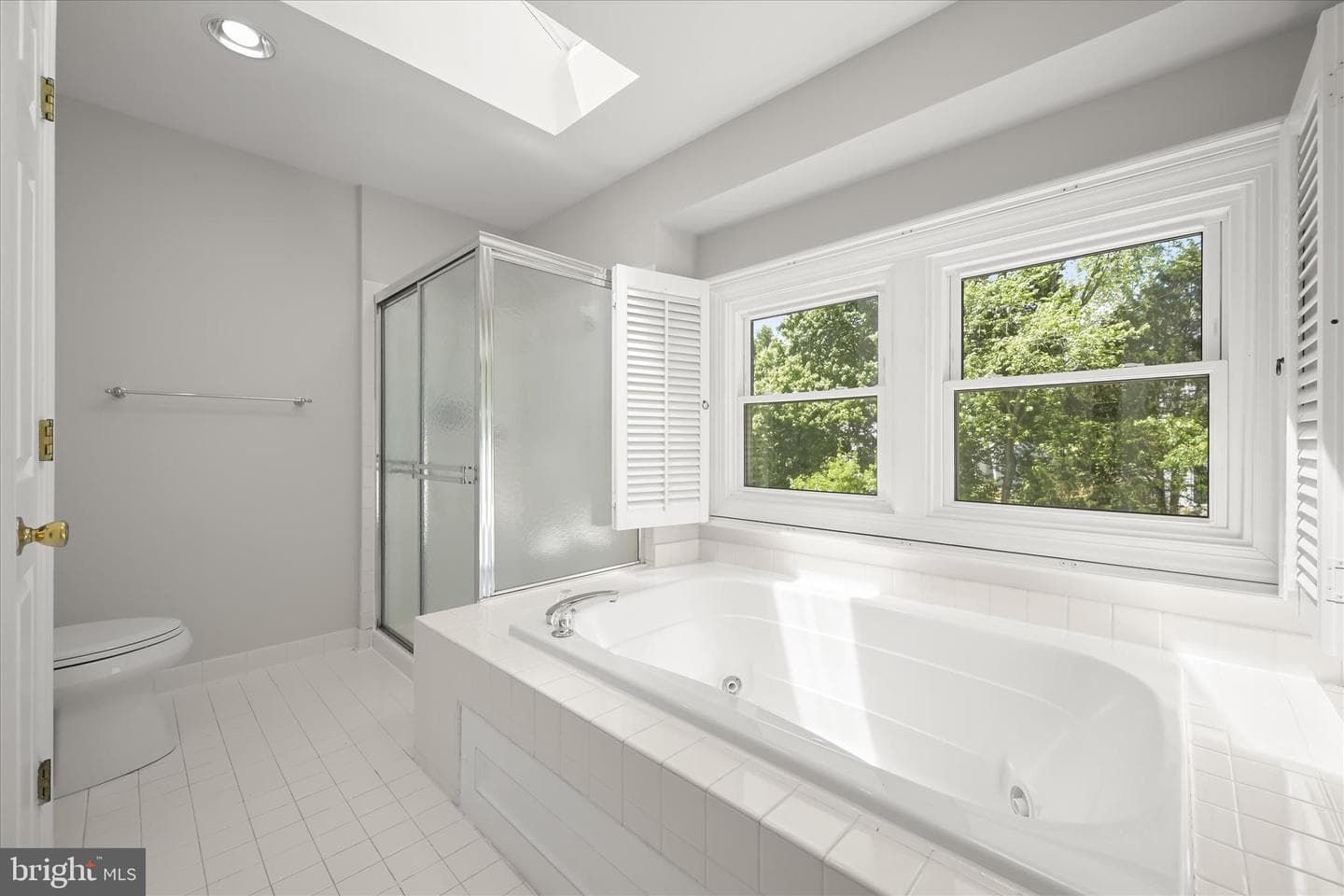 8649 Goldenstraw Lane photo 38