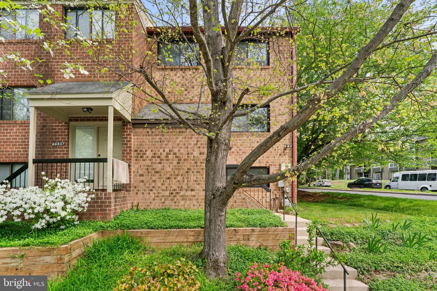 8902 Skyrock Court photo 6