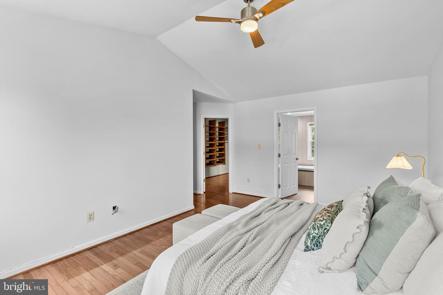 3515 Woodgate Court photo 24