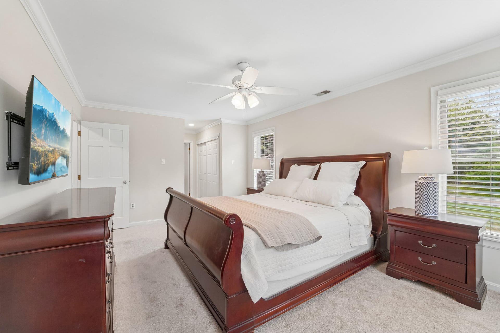 6652 Prestwick Drive photo 14