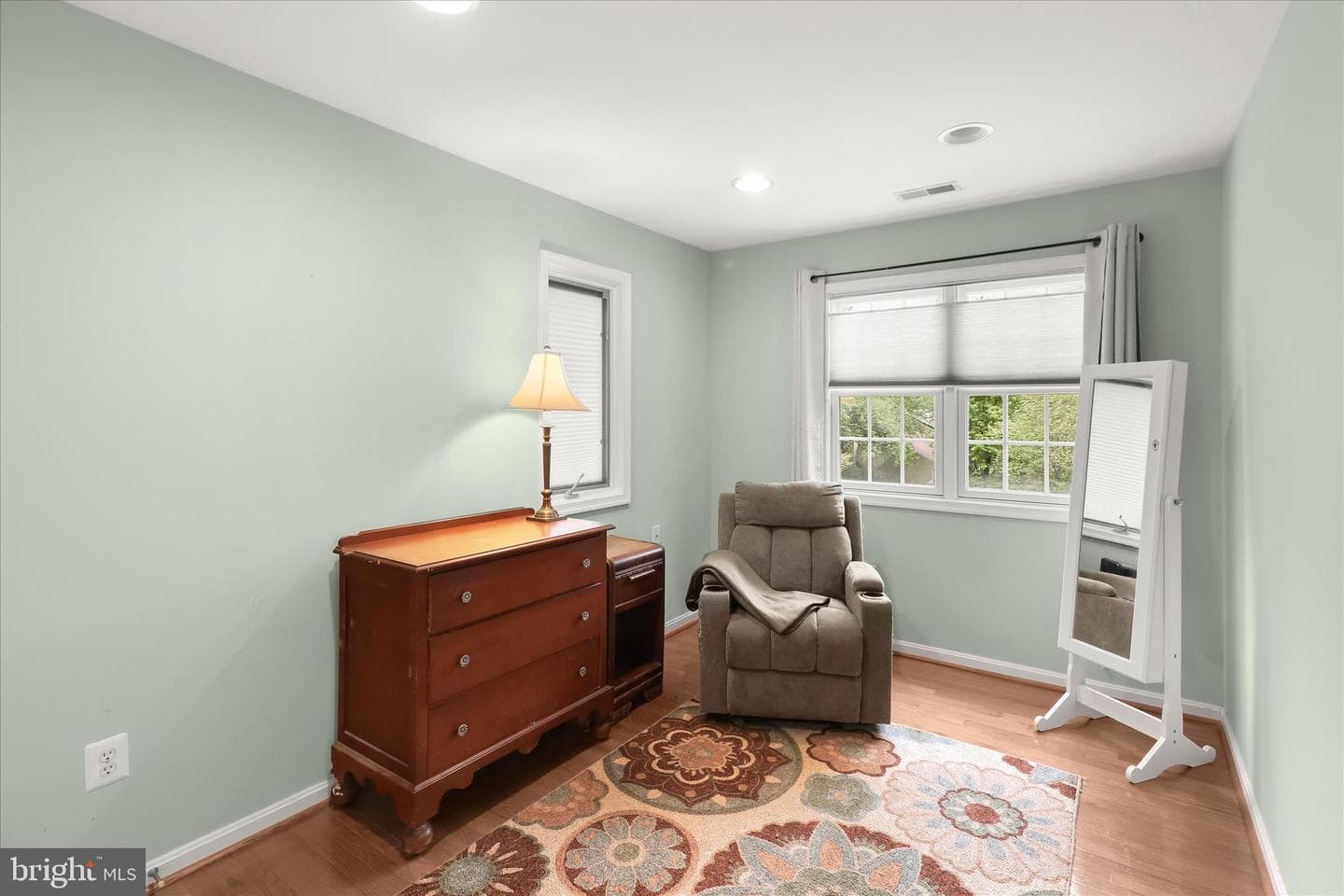 3840 Dahlgren Court photo 38