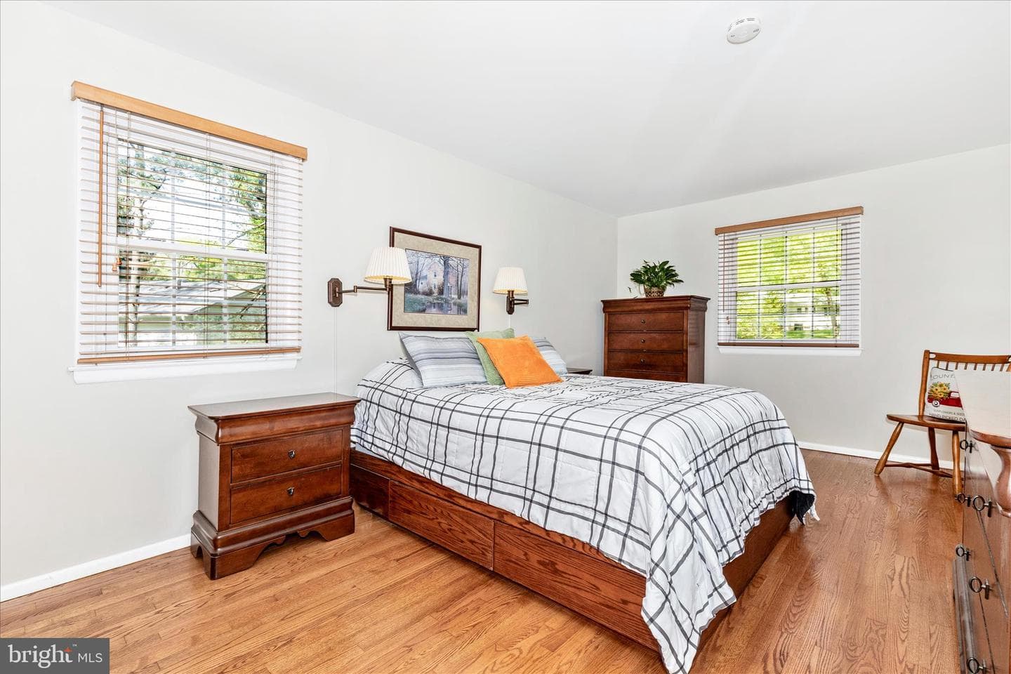 7946 Helmart Drive photo 26