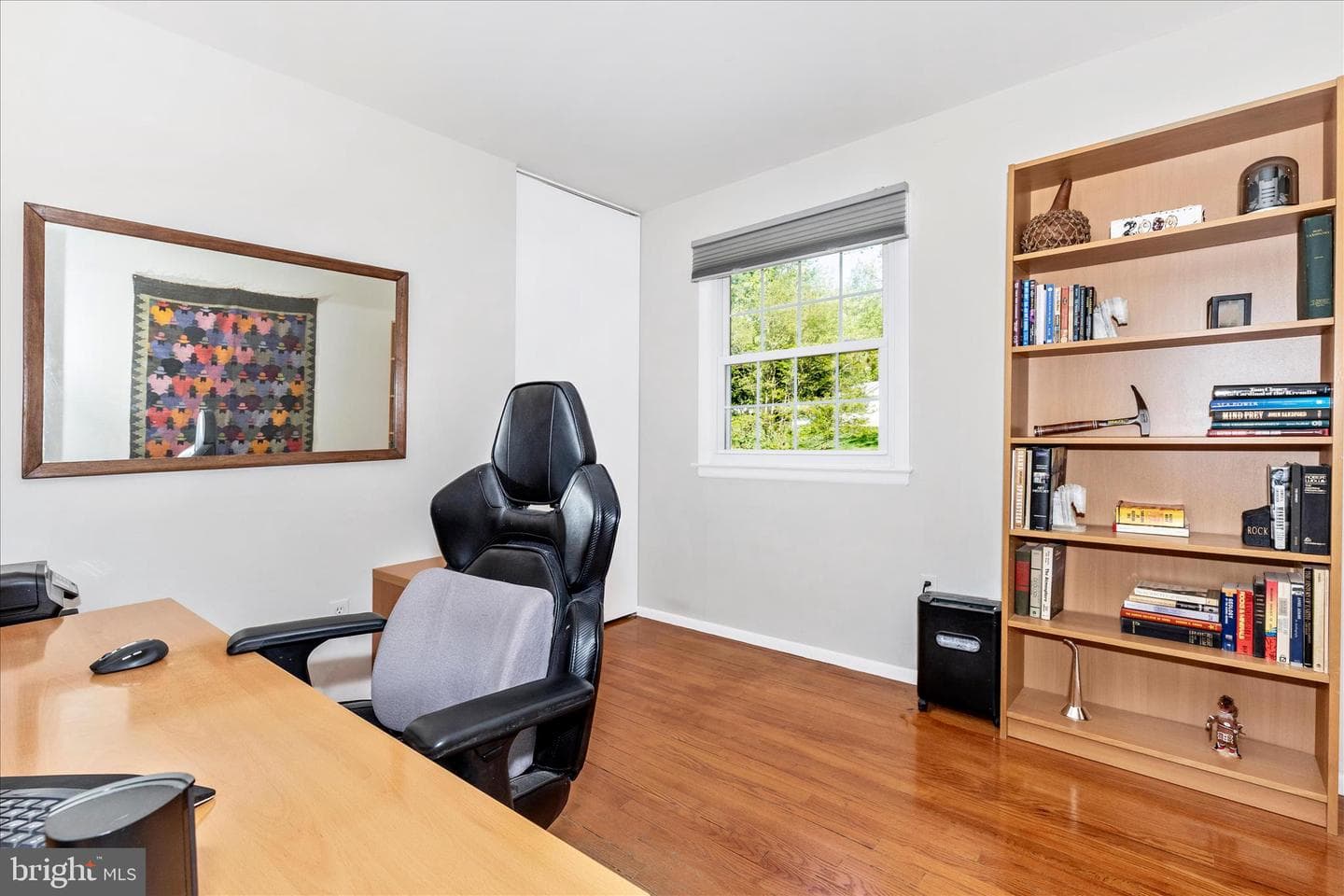 7946 Helmart Drive photo 32