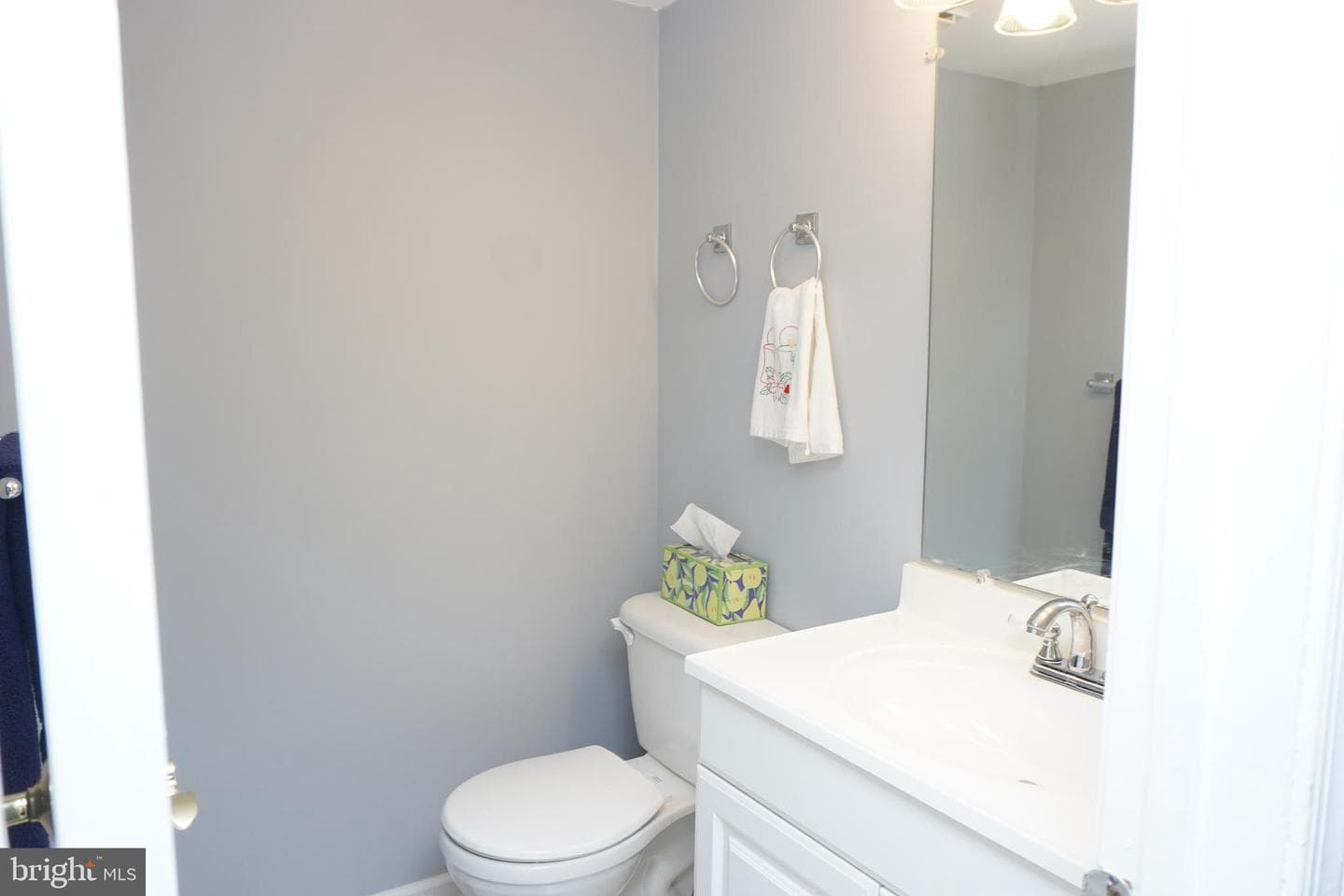 8803 Birchwood Way photo 14