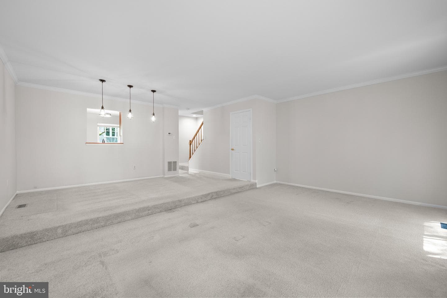 4731 Leyden Way photo 5