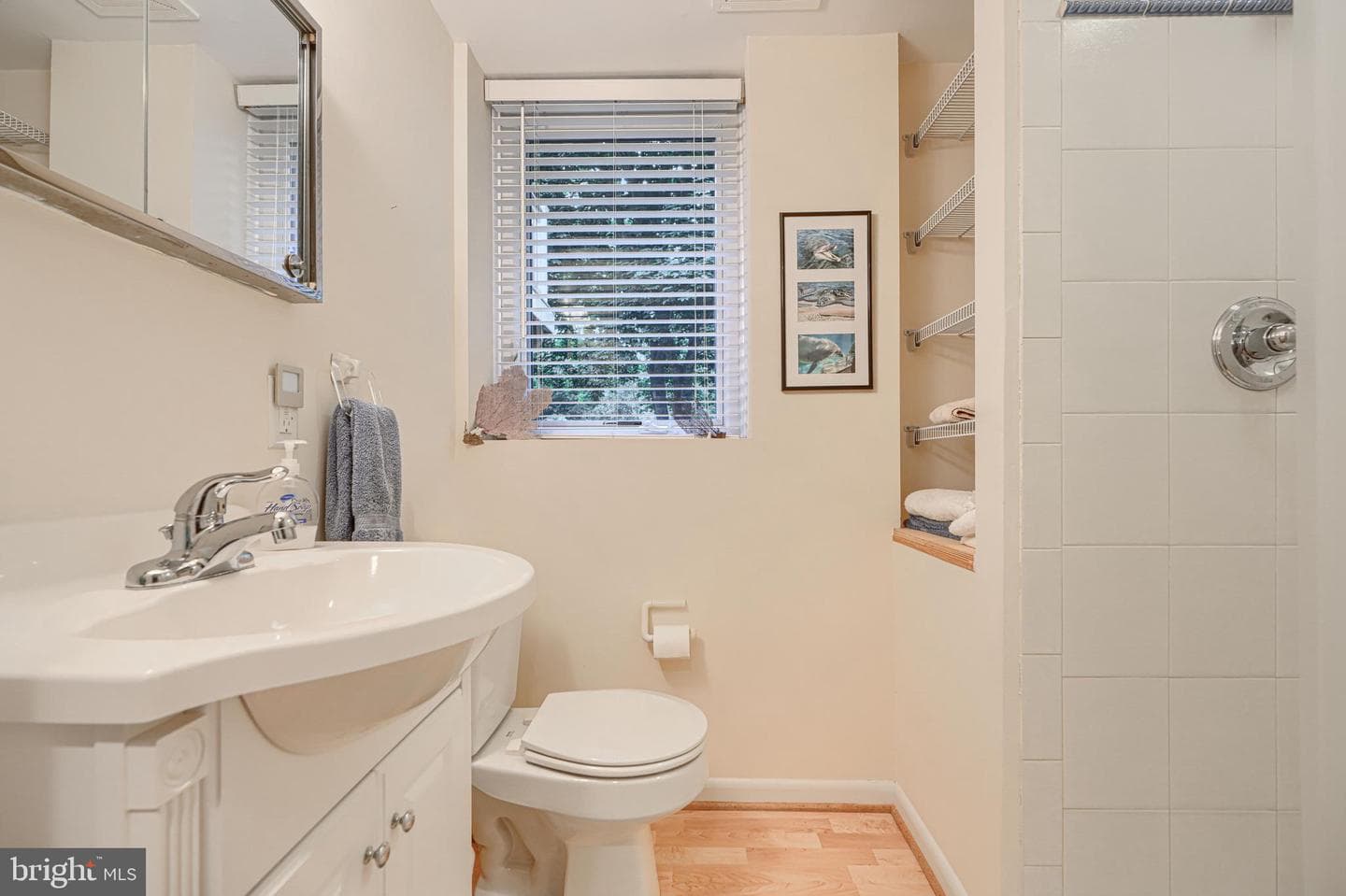 6706 Allview Drive photo 32